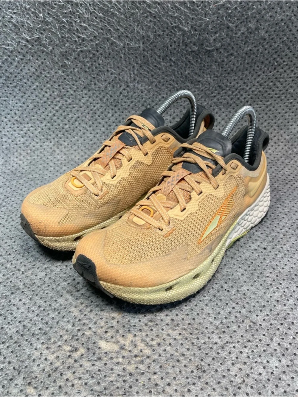 Altra Timp 4 Yellow Running Shoes Size 7 Women’s
